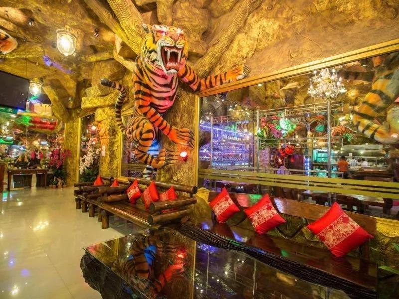 Tiger Complex By Eyg Patong Exterior photo